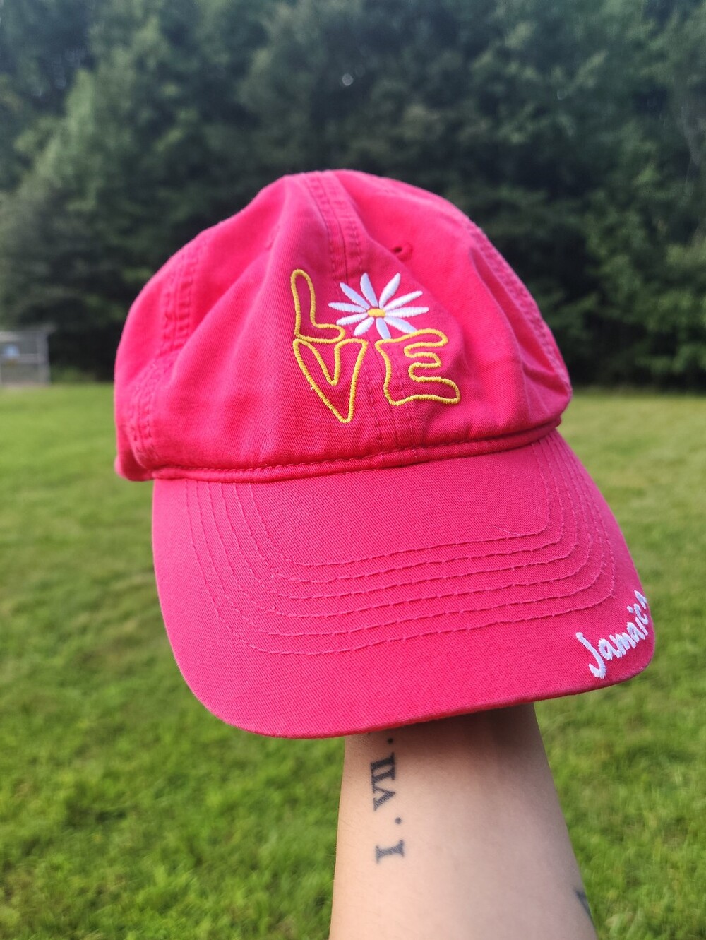 LOVE Daisy Embroidered Pink Baseball Cap